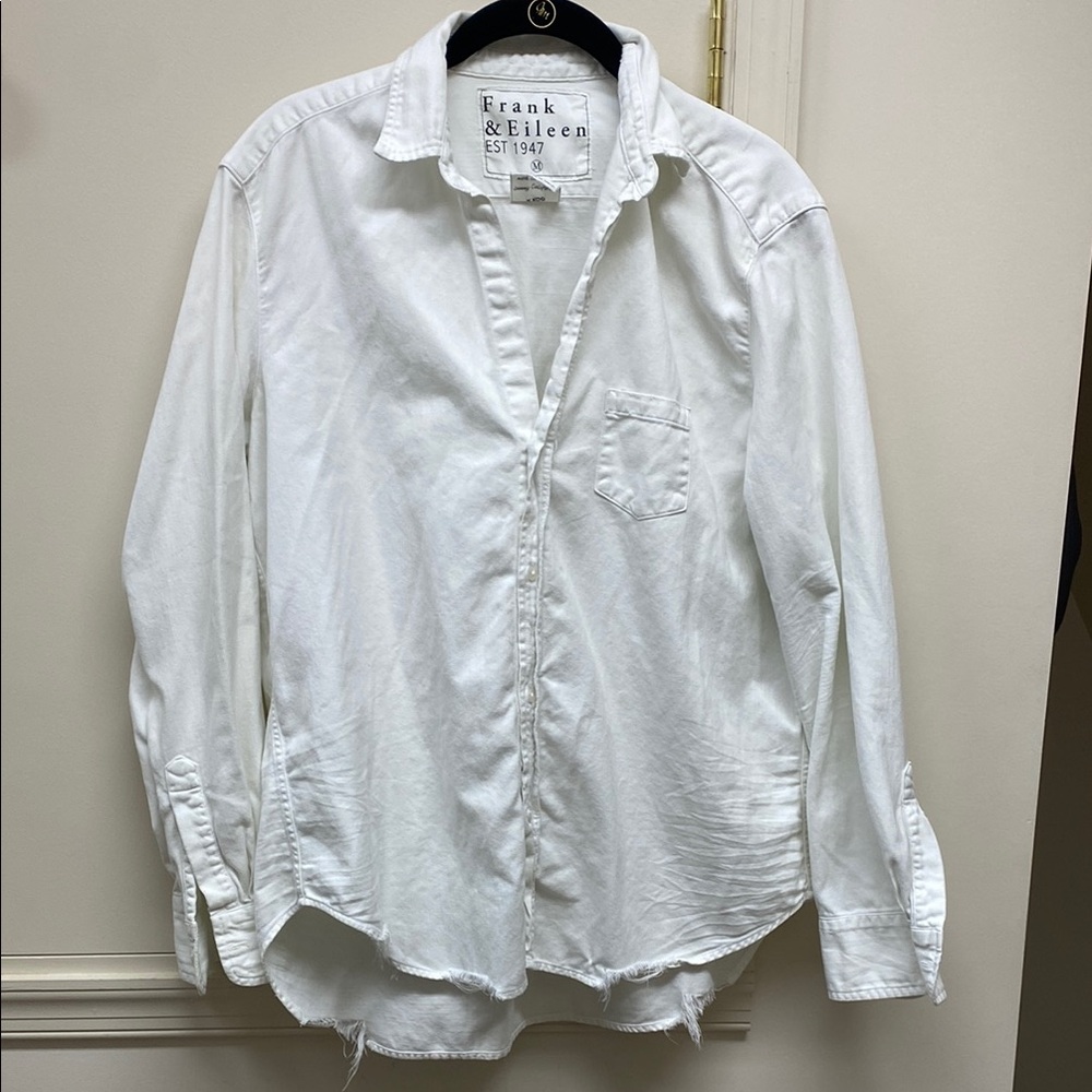 Frank & Eileen White Distressed Shirt